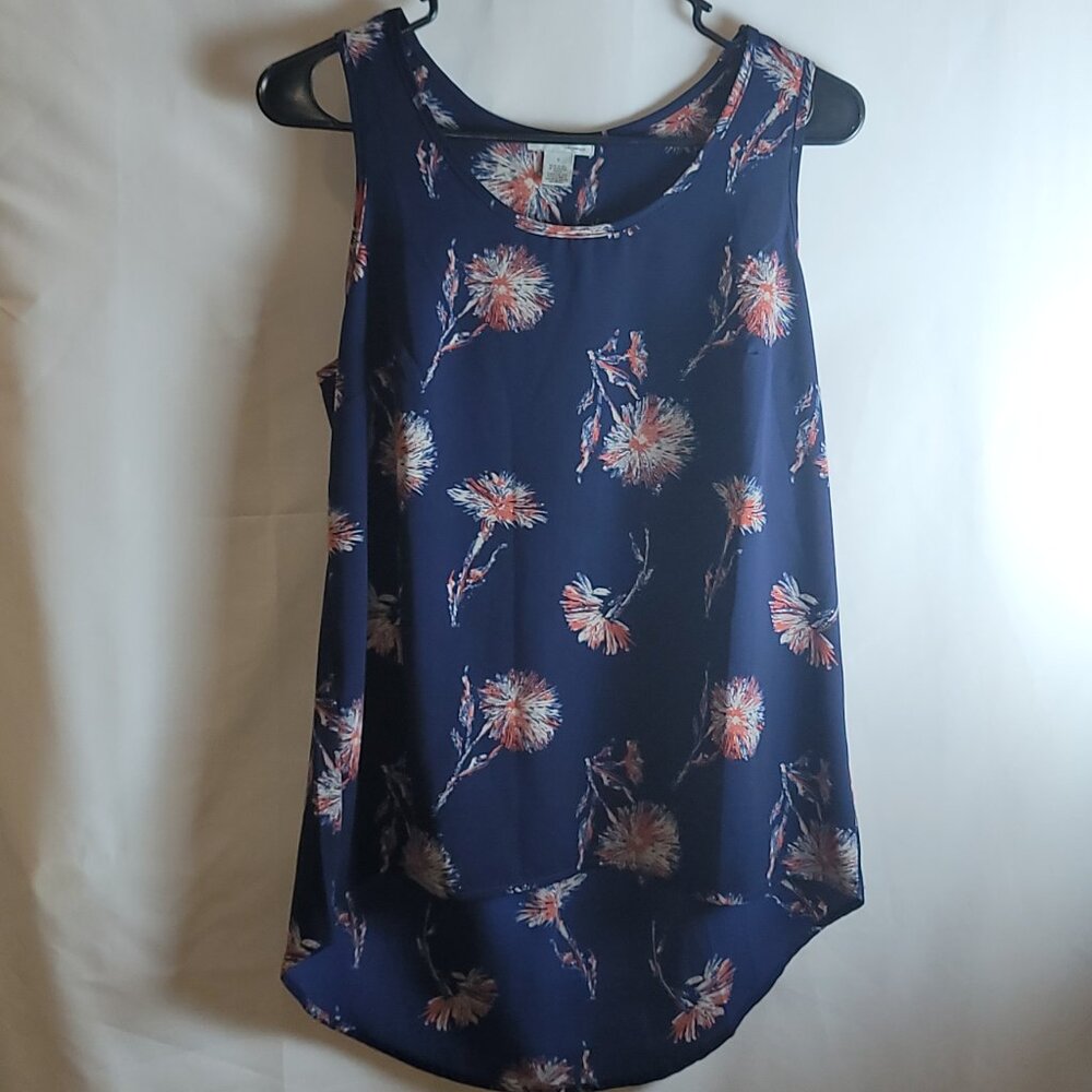 Halogen Women's Sleeveless Dark Blue Floral Tank Top, Size Small.